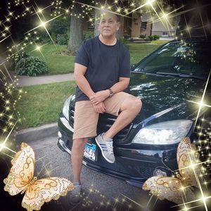 Meet your Posher, Luis